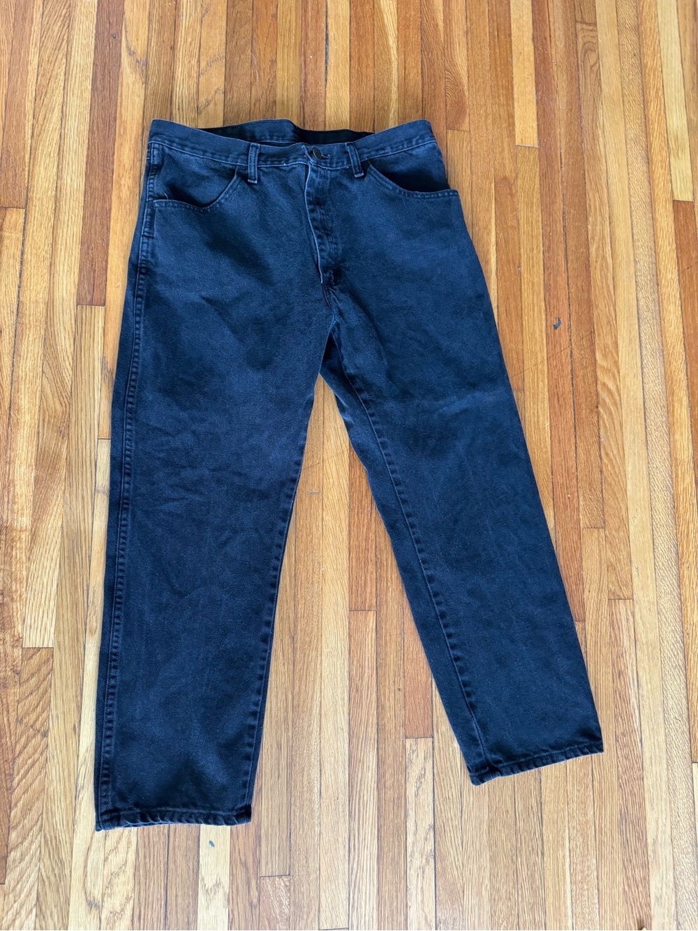 Rustler Men's Black Relaxed Fit Jeans